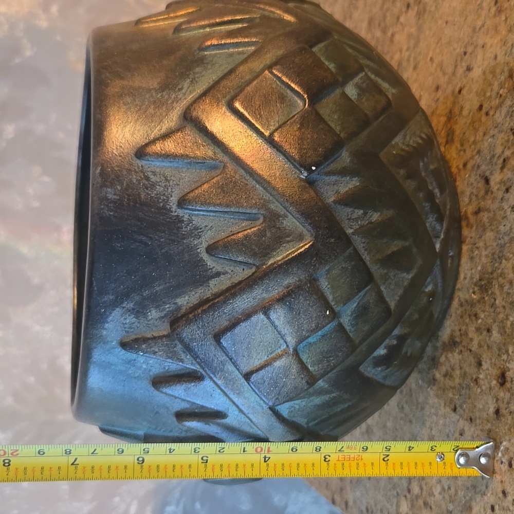 Artist Signed Large Ceramic Planter With Geometric Pattern - Picture 11 of 13